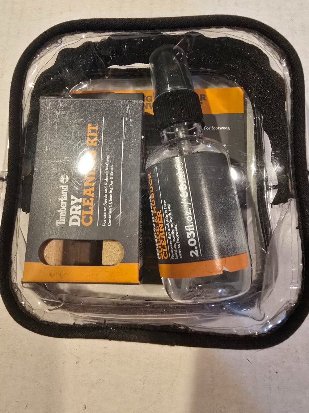 Timberland Cleaning Kit Suede Nubuck Leathers Brush Bar Cleaner New in Bag
